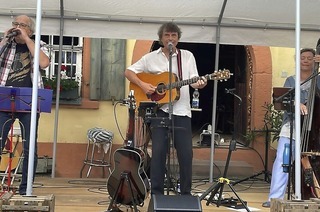 Die deutsch-franzsische Gruppe Diamonds of Music spielt beim Kulturkeller Koffer in Lahr-Hugsweier