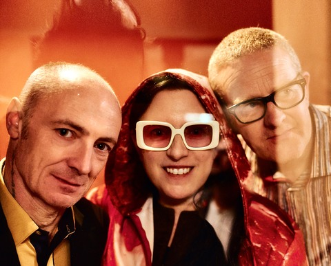 ERIKA STUCKY - STUCKY FINGERS (ch/uk) - Dresden - 03.01.2026 20:00