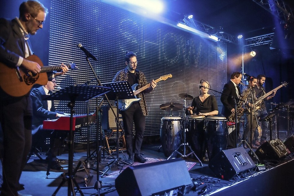 Die Konzertreihe Showcase Freiburg startet im Auditoirum der Jazz & Rockschulen - Badische Zeitung TICKET