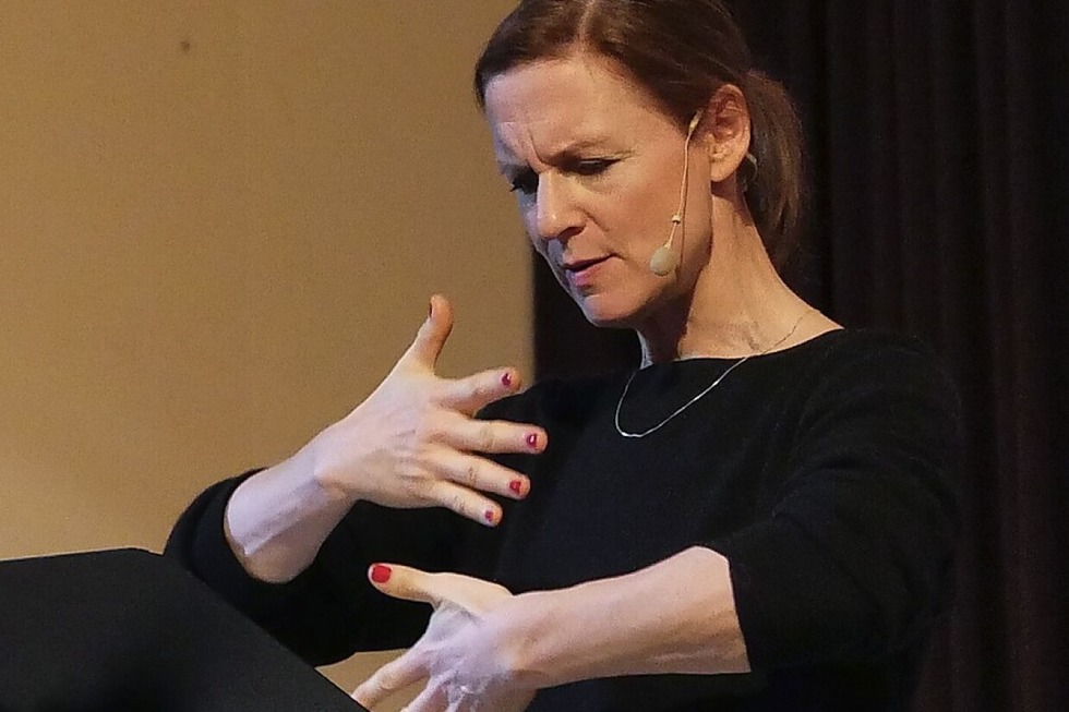 Die Schauspielerin und Sprecherin Isabella Bartdorff liest aus romantischen Liebesbriefen - Badische Zeitung TICKET