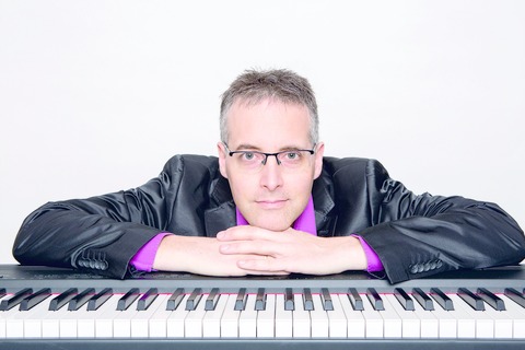 Martin Glnkler - Freiburg - 26.10.2025 18:00