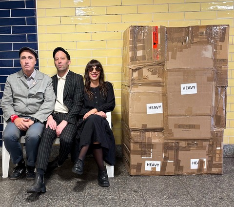 Acht Eimer H�hnerherzen - „jetzt, nicht sp�ter“ Tour 2026 - D�sseldorf - 24.10.2026 20:00