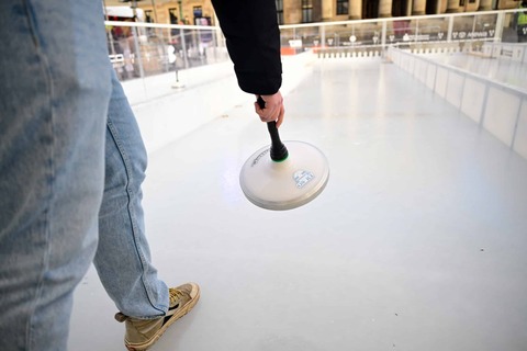 WIESBADEN ON ICE - Eisstockschieen - Wiesbaden - 28.11.2025 10:00