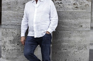 Konstantin Wecker prsentiert am Sonntag, 19. Oktober, 20 Uhr, in der Stadthalle Schopfheim sein Erfolgsprogramm "Lieder meines Lebens".