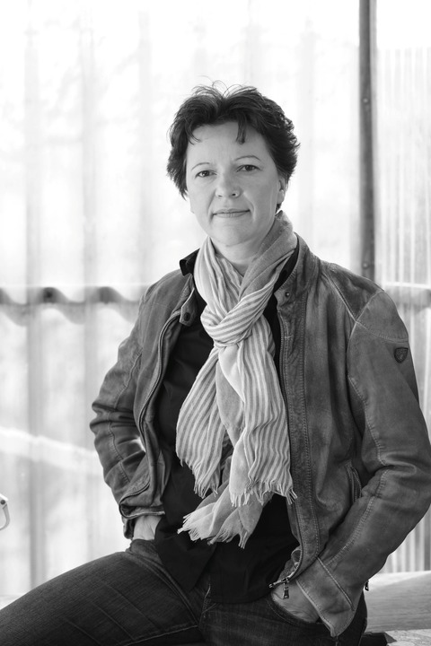 &#8222;Werd nicht wie sie!&#8220; - Kathrin Heinrichs - Literarische Impulse zu Menschlichkeit und Demokratie - Attendorn - 30.10.2025 18:30