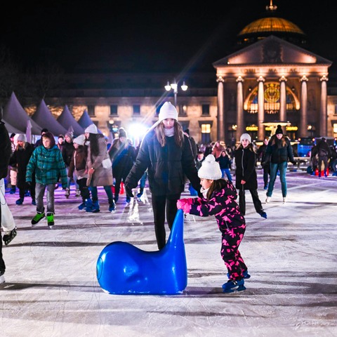 Eislaufhilfe - Wiesbaden - 26.11.2025 00:00