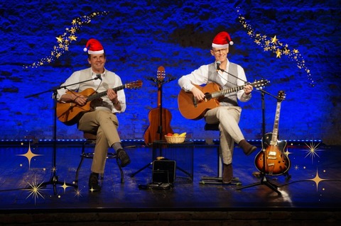 Einfach glcklich - Musikkabarett mit Wilfried vom Ammersee und Frank Astor - Einfach glcklich - Das musikalisch-kabarettistische Weihnachtsprogramm - Schongau - 12.12.2025 20:00