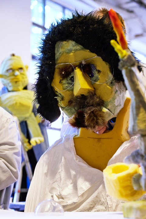 Crazy X Oppenheimer - Premiere - Berlin - 17.12.2025 20:00