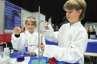 Die Science Days im Europa-Park Rust bieten eine Entdeckungsreise in die Wissenschaft