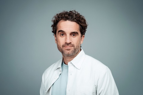 Oliver Wnuk & @kriegundfreitag - 'Besser wird's nicht'- die eingetunkte LeseShow mit den Cartoons - Darmstadt - 03.02.2026 20:00