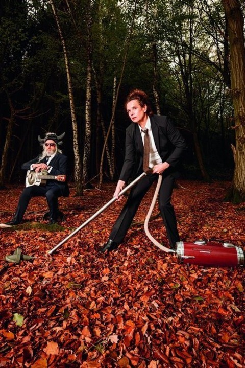 Nessi Tausendsch�n - Rumeiern - Dortmund - 21.03.2026 20:00