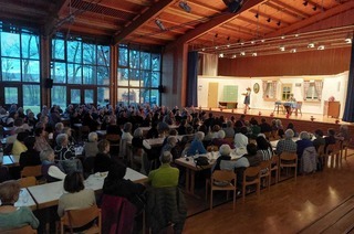 Hock und Theaternachmittag der Feuerwehr Wasser