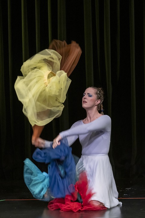 Tanz drauf! - Das Konfetti-Gef�hl - Urauff�hrung Caroline Wybranietz - Wilhelmshaven - 11.01.2026 15:00