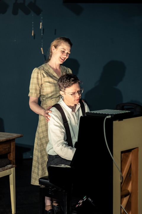 Duett zu Dritt : „Bonhoeffer - Tragik einer Liebe“ - Musikalisches Schauspiel - Krefeld - 31.01.2026 19:00