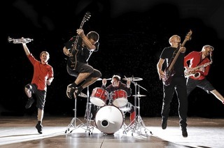 Im Spitalkeller Offenburg gibt es eine Rock'n'Roll und Punk Live Show der franzsischen Band Outrage.