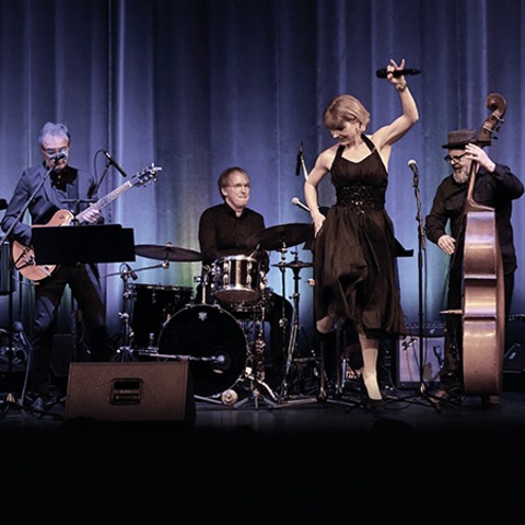 Musik liegt in der Luft: Eine Hommage an Caterina Valente - Musik liegt in der Luft: Eine Hommage an Caterina Valente - Villingen-Schwenningen - 26.03.2026 20:00