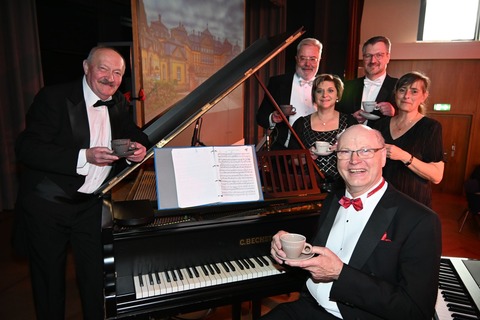 Fr�hlingskonzert 2026 - Mit Cappuccino in den Fr�hling - Musical live! - Bad Arolsen - 15.04.2026 19:30