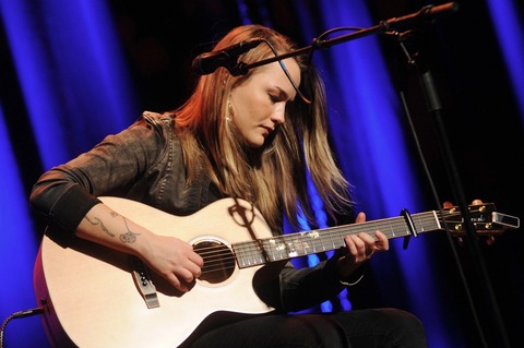 Sophie Chasse - Virtuose Fingerstyle-Gitarre und Gesang - Lindau (Bodensee) - 21.02.2026 20:00