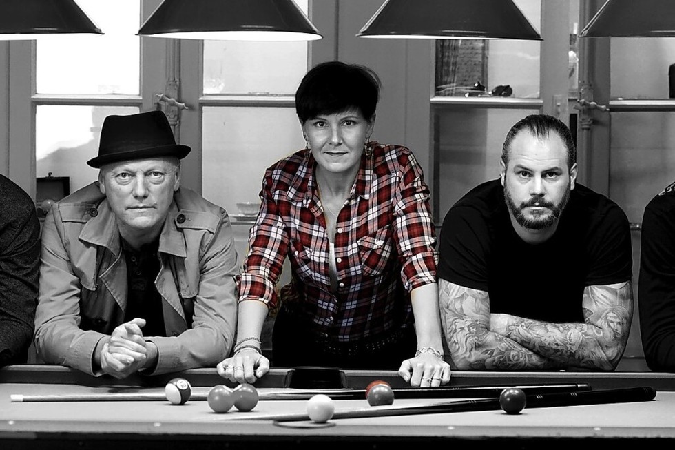 Die Coverband Rock' it tritt im Brgerhaus in Herbolzheim-Tutschfelden auf - Badische Zeitung TICKET