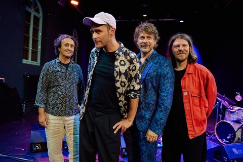 Andreas Schaerer & A Novel of Anomaly - Internationales Quartett agiert im Niemandsland zwischen den Stilen - Biberach an der Ri� - 18.04.2026 20:00