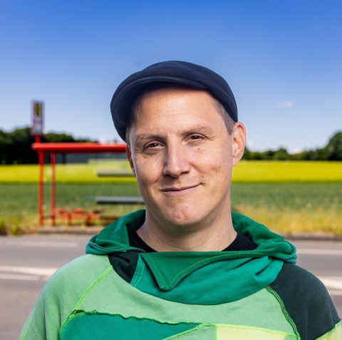 Sebastian 23 - Zusammenhaltestelle - Dortmund - 04.02.2027 20:00