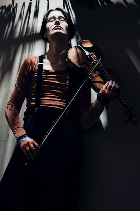 Dialog - Sara Cubarsi (Geige) - Basel - 08.12.2025 20:00