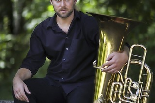 Der Musikverein Fahrnau ldt zum Konzert mit dem international renommierten Tubisten Andreas Martin Hofmeir