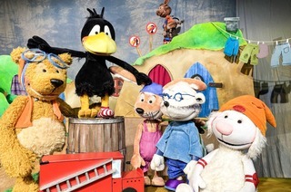Der kleine Rabe Socke wird 30 und flattert nach Berlin! - Kammerpuppenspiele Bielefeld