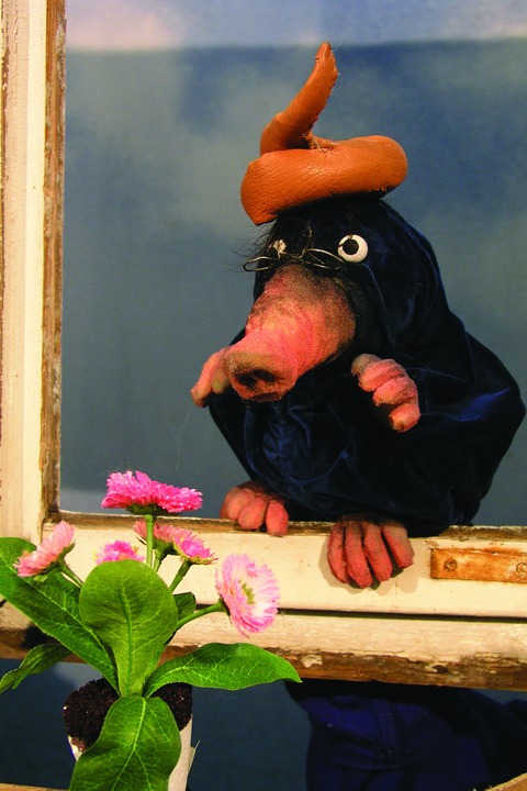 Vom kleinen Maulwurf, der wissen wollte, wer ihm auf den Kopf gemacht hat (ab 3 Jahren) - Karlsruhe - 29.03.2026 11:00