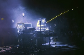 Der renommierte Komponist, Pianist und Produzent Martin Kohlstedt gastiert in der Offenburger Reithalle