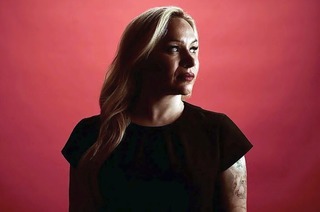 Huschke Mau liest im Offenburger Salmen aus ihrem Buch "Entmenschlicht"