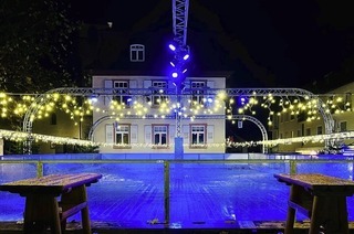 Heute um 14 ffnet die Eisbahn auf dem Markgrfler Platz in Mllheim bis zum 29. Dezember.