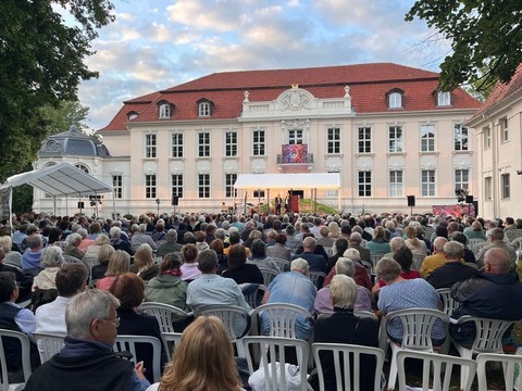 „Theater, Theater, der Vorhang geht auf“ - Er�ffnungsgala - Fehrbellin / OT Wustrau - 18.07.2026 20:30