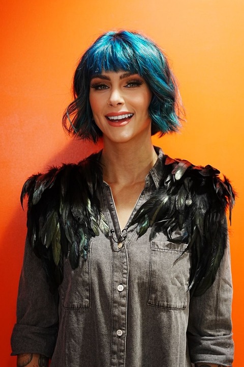 Isabella Franke - SCHRANKGEFL�STER Isabella packt aus und r�umt auf - Frankfurt - 20.02.2026 20:00