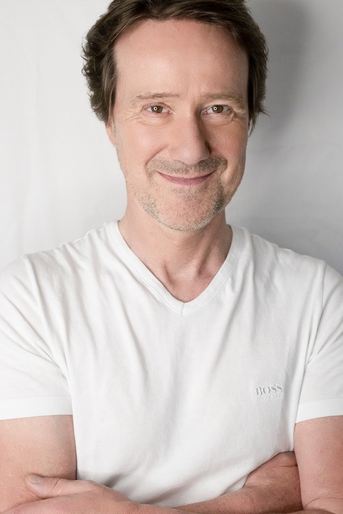 Rainer Bielfeldt - &#8222;Nicht allein - ein herzwrmender Abend fr die kalten Tage&#8220; - Wiesbaden - 28.11.2026 20:00