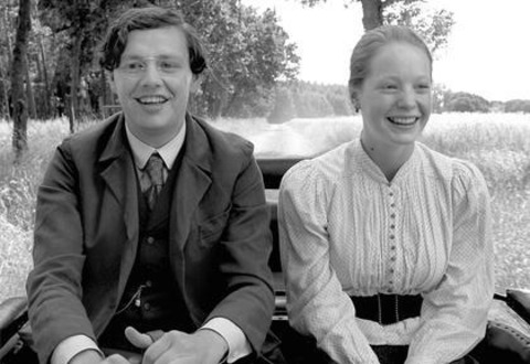 Das weie Band - Eine deutsche Kindergeschichte - Basel - 03.12.2025 20:15