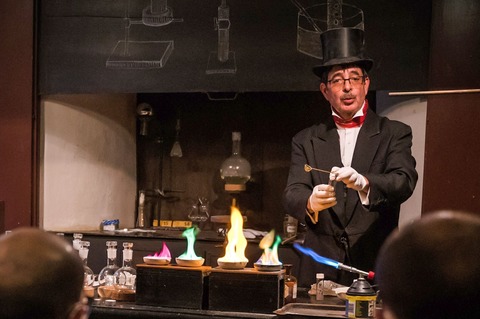 Liebig to go: F�hrung im Museum mit anschlie�ender Experimentalvorlesung im Restaurant Justus - Gie�en - 01.03.2026 16:00