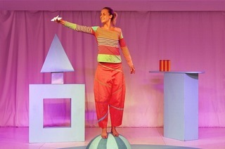 Am Wochenende findet von Freitag bis Sonntag, 28. bis 30. November, die Kinderbuchmesse im Burghof Lrrach statt.