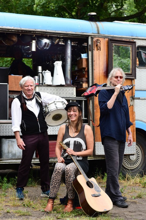 Ton Steine Scherben - Kai & Funky feat. Birte Volta - Hannover - 12.05.2026 20:00