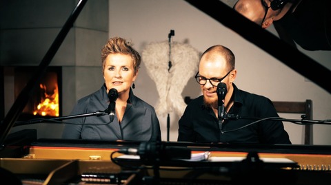 Weltjahresbestzeit - Geschichten und Musik von und mit dem Duo &#8222;2Flgel&#8220; - Heidelberg - 11.12.2026 19:00