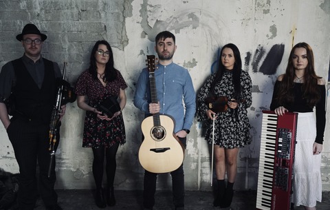 3 on The Bund im Folkclub Prisma e.V. Pforzheim - Pforzheim - 21.04.2026 20:00