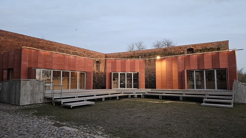 „Wieviel Erde braucht der Mensch“ nach Tolstoi - Sommer-Open-Air mit dem Theater des Lachens - Beeskow - 20.06.2026 20:30