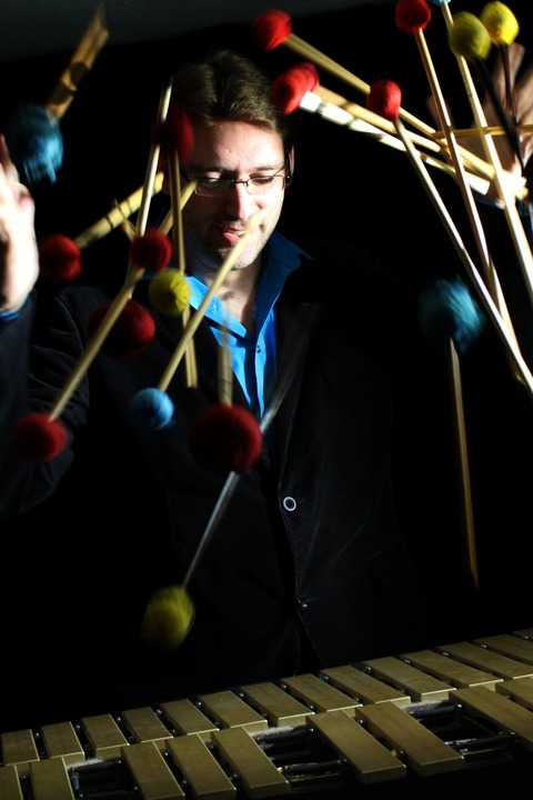 Chris Hopkins' Hoptimists feat. Matthias Strucken (vib) - Club 13 pr�sentiert: Swinging into the New Year with Good Vibes! - Hamburg - 16.01.2026 19:30