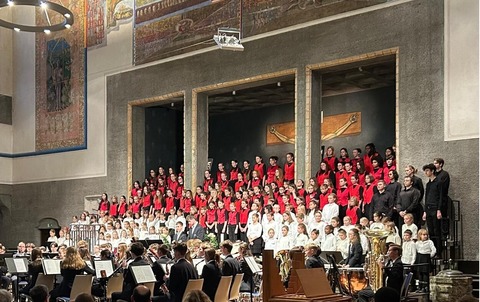 Weihnachtskonzert Ulmer Spatzen Chor und Junge Blserphilharmonie Ulm - Ulm - 14.12.2025 17:00