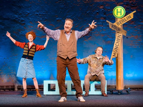 Kabarett-Theater Distel: Stadt Land Sockenschuss - Gudensberg - 12.11.2026 19:30