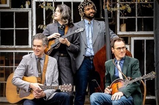 Chris Jones & The Night Drivers