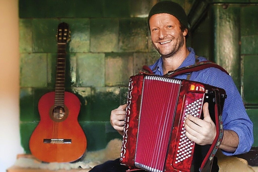 Martin Wangler alias Fidelius Waldvogel ldt zur Weihnachtlichen Stubete in den Bantlehof nach Seelbach-Wittelbach ein - Badische Zeitung TICKET