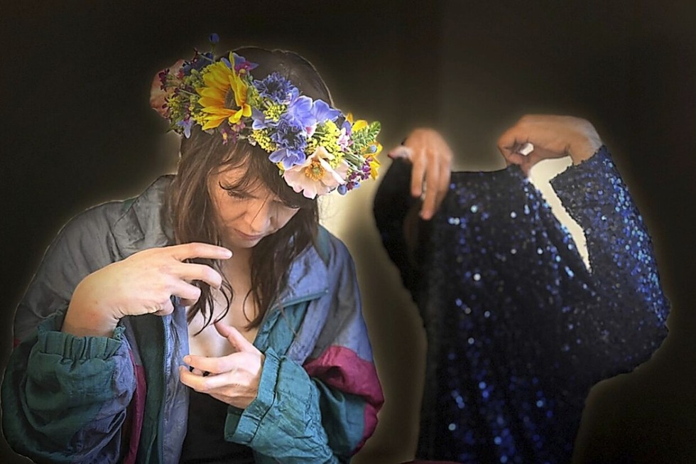 Eine Doppelpremiere zweier Tanzstcke gibt es im Kammertheater des Freiburger E-Werk - Badische Zeitung TICKET