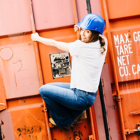 „Halbnackte Bauarbeiter“ - Eine B�hnenadaption des Erfolgsromans von Martina Brandl - Waren - 03.07.2026 19:30