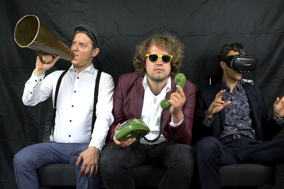 Jazz GPT spielt jazzige Arrangements bekannter Weihnachtslieder im Offenburger KiK - Badische Zeitung TICKET